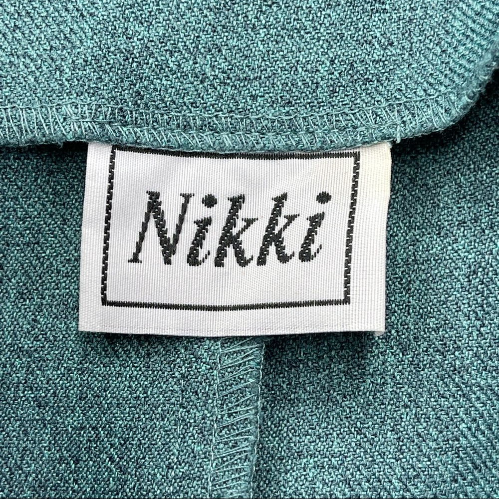 Nikki Suit Vintage (2 Piece) Size 12 - Picture 4 of 9